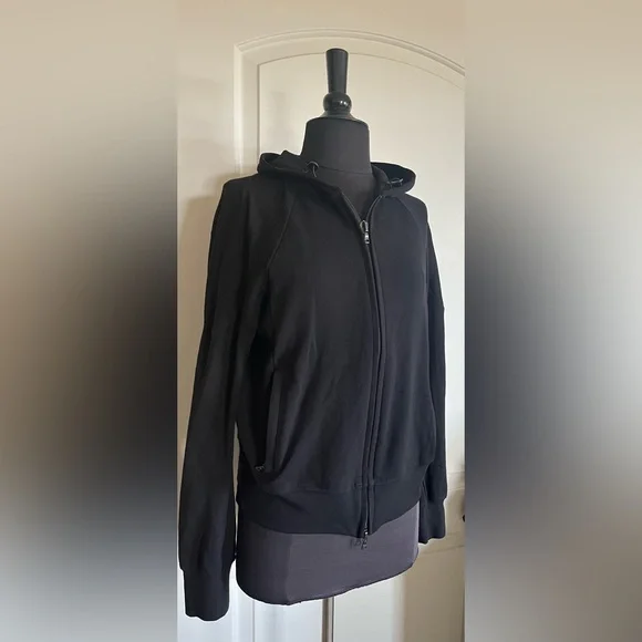 Prada Milano Black Zip-Up Hoodie – Made in Italy – Size L – Red Logo Sleeve